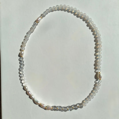 Éclat Nacré – Collier & Bracelets modulables